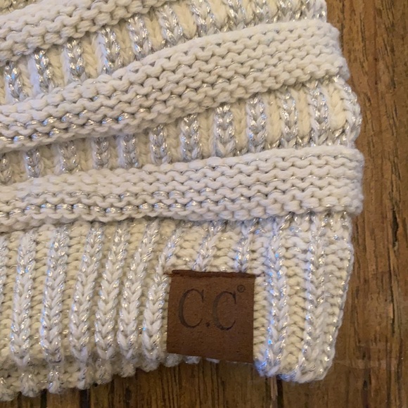 C & C California Silver Beanie - Picture 2 of 4